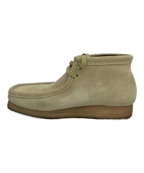 CLARKS（クラークス）CLARKS (クラークス) ワラビーブーツ ベージュ サイズ:25.5の古着・服飾アイテム