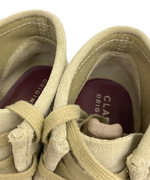 CLARKS（クラークス）CLARKS (クラークス) ワラビーブーツ ベージュ サイズ:25.5の古着・服飾アイテム