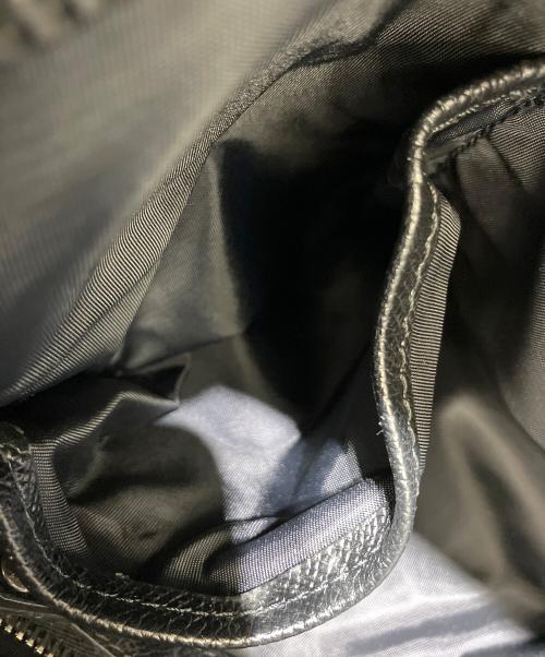 BURBERRY（バーバリー）BURBERRY (バーバリー) ショルダーバッグ ブラックの古着・服飾アイテム