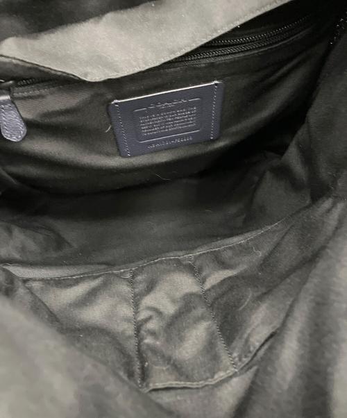 COACH（コーチ）COACH (コーチ) フローラルハワイアンプリントバックパック ネイビーの古着・服飾アイテム