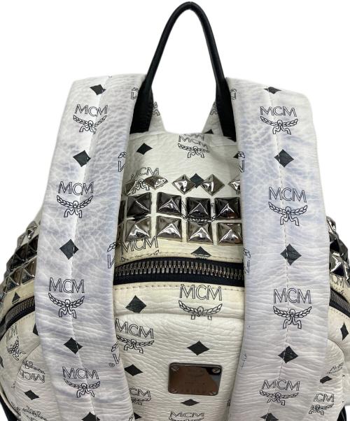 MCM（エムシーエム）MCM (エムシーエム) リュック ホワイトの古着・服飾アイテム