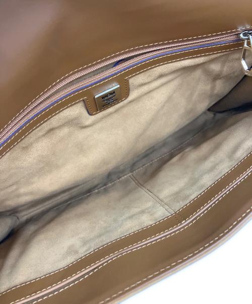 MCM（エムシーエム）MCM (エムシーエム) クラッチバッグ ブラウンの古着・服飾アイテム