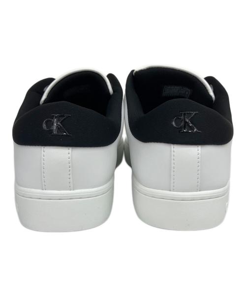 Calvin Klein Jeans（カルバンクラインジーンズ）Calvin Klein Jeans (カルバンクラインジーンズ) レザースニーカー ホワイト サイズ:27.5の古着・服飾アイテム