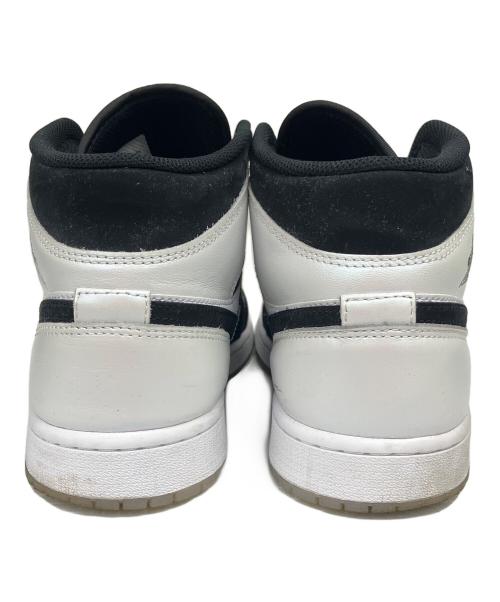 NIKE（ナイキ）NIKE (ナイキ) Air Jordan 1 Mid（エアジョーダン1 ミッド） ホワイト×ブラック サイズ:28の古着・服飾アイテム
