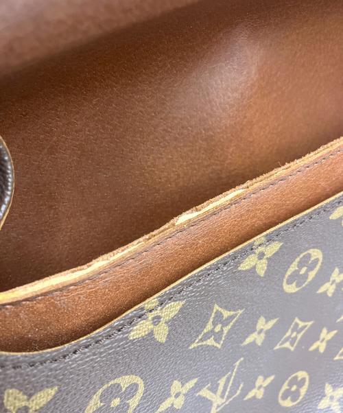 LOUIS VUITTON（ルイ ヴィトン）LOUIS VUITTON (ルイ ヴィトン) ショルダーバッグ ブラウンの古着・服飾アイテム