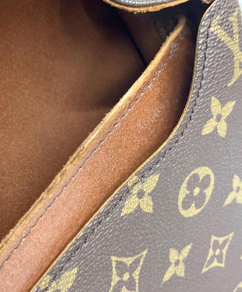 LOUIS VUITTON（ルイ ヴィトン）LOUIS VUITTON (ルイ ヴィトン) ショルダーバッグ ブラウンの古着・服飾アイテム