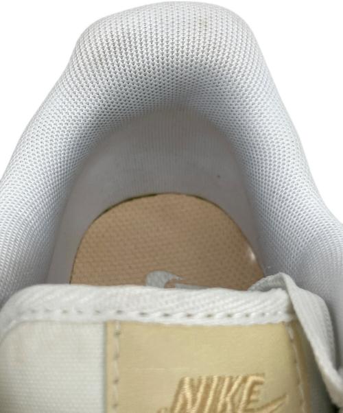 NIKE（ナイキ）NIKE (ナイキ) AIR FORCE 1 LOW ESSENTIAL / エアフォース ホワイト×ベージュ サイズ:27の古着・服飾アイテム
