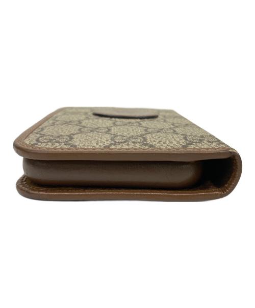 GUCCI（グッチ）GUCCI (グッチ) スマホケース iPhone15 ベージュの古着・服飾アイテム