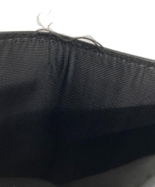 MM6 Maison Margiela（エムエムシックスメゾンマルジェラ）MM6 Maison Margiela (エムエムシックスメゾンマルジェラ) 2つ折り財布 ブラックの古着・服飾アイテム