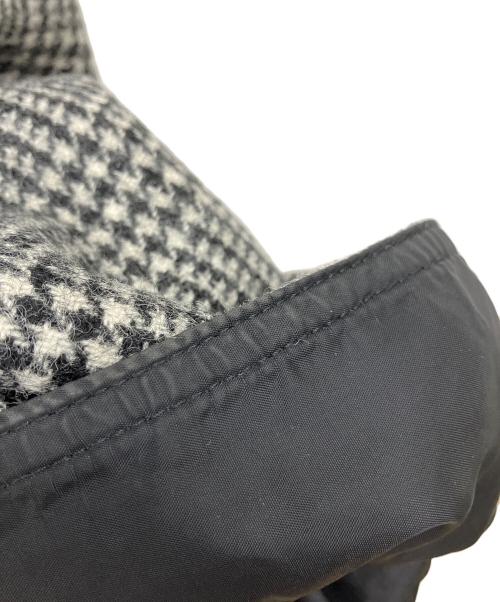 Barbour（バブアー）Barbour (バブアー) フィールドコート グレー×ブラック サイズ:UK34の古着・服飾アイテム