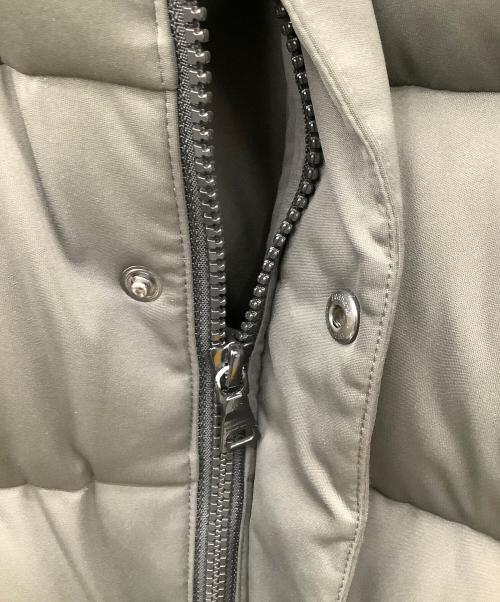 BURBERRY BLACK LABEL（バーバリーブラックレーベル）BURBERRY BLACK LABEL (バーバリーブラックレーベル) ダウンジャケット グリーン サイズ:Lの古着・服飾アイテム