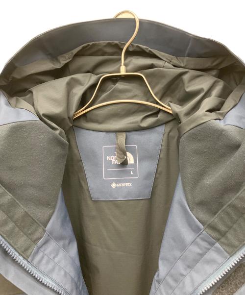 THE NORTH FACE（ザ ノース フェイス）THE NORTH FACE (ザ ノース フェイス) マウンテンジャケット ネイビー×ブラック サイズ:Lの古着・服飾アイテム