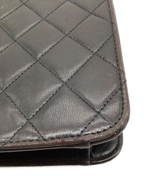 CHANEL（シャネル）CHANEL (シャネル) チェーンショルダーバッグ ブラックの古着・服飾アイテム