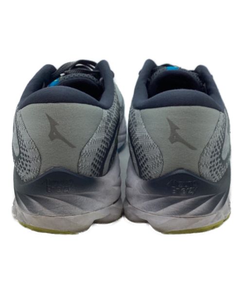 MIZUNO（ミズノ）MIZUNO (ミズノ) ランニングシューズ グレー サイズ:27.5の古着・服飾アイテム