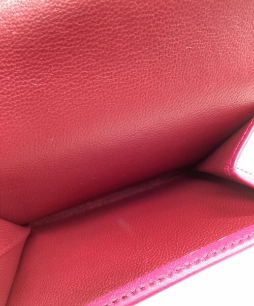 J&M DAVIDSON（ジェイ＆エム デヴィッドソン）J&M DAVIDSON (ジェイ＆エム デヴィッドソン) コンパクト3つ折り財布 ワインレッドの古着・服飾アイテム