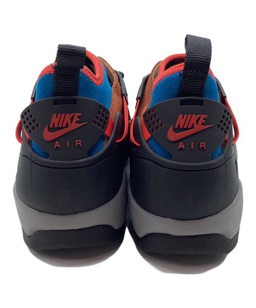 NIKE ACG（ナイキエーシージー）NIKE ACG (ナイキエージーシー) スニーカー ブラウン×ブラック サイズ:29の古着・服飾アイテム