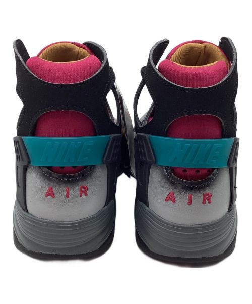 NIKE（ナイキ）NIKE (ナイキ) スニーカー グレー×ボルドー サイズ:27.5 未使用品の古着・服飾アイテム