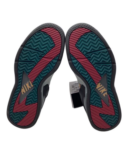 NIKE（ナイキ）NIKE (ナイキ) スニーカー グレー×ボルドー サイズ:27.5 未使用品の古着・服飾アイテム