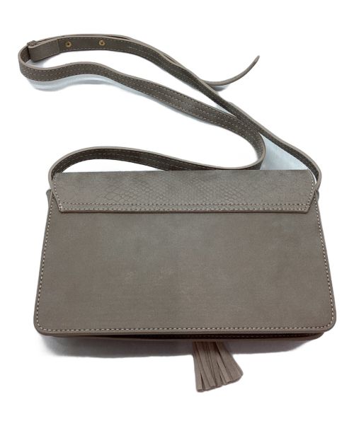 LAURA ASHLEY（ローラ アシュレイ）LAURA ASHLEY (ローラ アシュレイ) ショルダーバッグ グレージュの古着・服飾アイテム