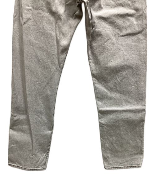 LEVI'S（リーバイス）LEVI'S (リーバイス) デニムパンツ ライトグレー サイズ:W30の古着・服飾アイテム
