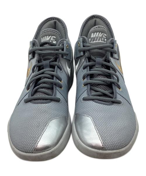 NIKE（ナイキ）NIKE (ナイキ) スニーカー ライトグレー サイズ:27の古着・服飾アイテム