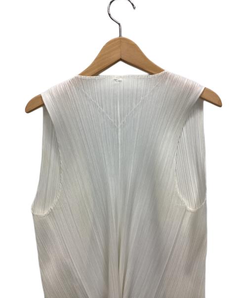 PLEATS PLEASE（プリーツプリーズ）PLEATS PLEASE (プリーツプリーズ) ノースリーブカーディガン ホワイト サイズ:3の古着・服飾アイテム