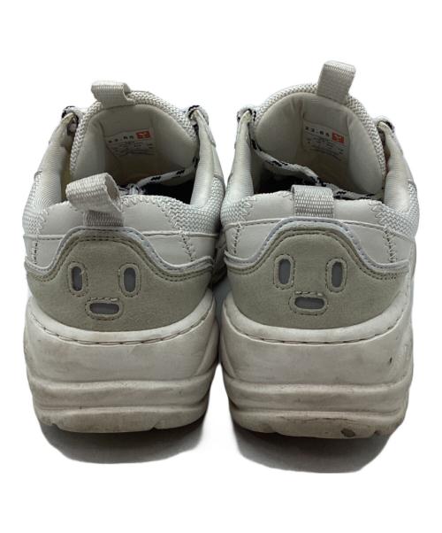 23.65（イーシプサムチョンユクオ）23.65 (イーシプサムチョンユクオ) スニーカー ホワイト サイズ:26の古着・服飾アイテム