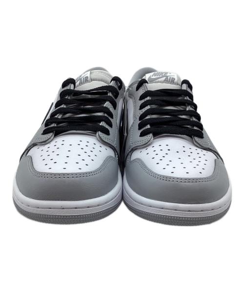 NIKE（ナイキ）NIKE (ナイキ) スニーカー グレー サイズ:27 未使用品の古着・服飾アイテム