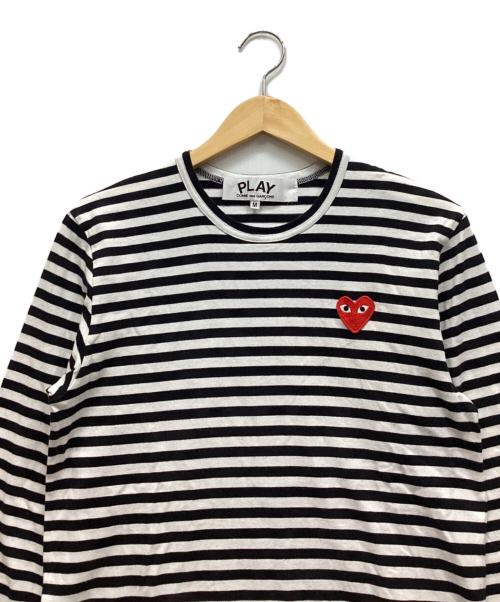 PLAY COMME des GARCONS（プレイコムデギャルソン）PLAY COMME des GARCONS (プレイ コムデギャルソン) カットソー ブラック×ホワイト サイズ:Mの古着・服飾アイテム