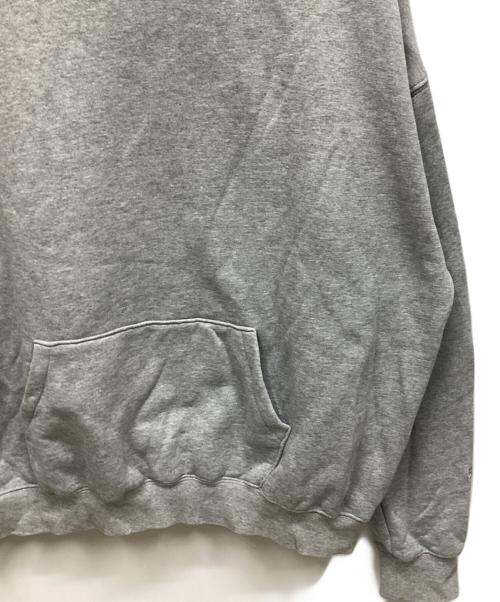 FOG ESSENTIALS（フィアオブゴッド エッセンシャル）FOG ESSENTIALS (フィアオブゴッド エッセンシャル) パーカー ライトグレー サイズ:Lの古着・服飾アイテム