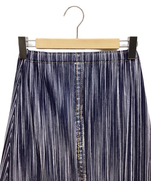 PLEATS PLEASE（プリーツプリーズ）PLEATS PLEASE (プリーツプリーズ) プリーツスカート ネイビー×ホワイト サイズ:3の古着・服飾アイテム