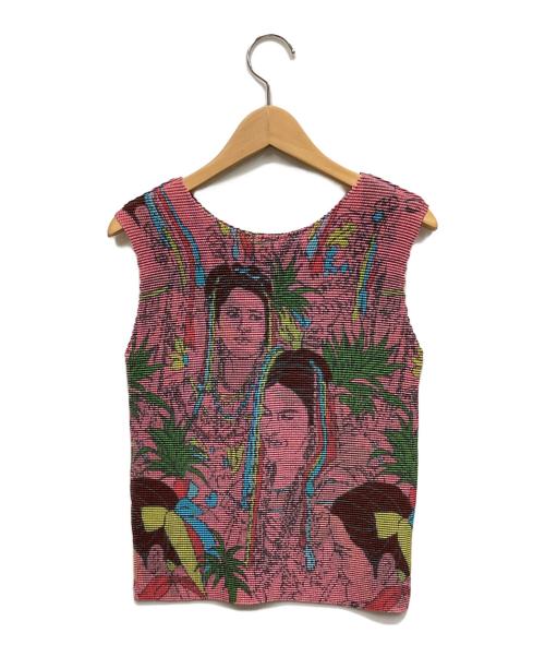 me ISSEY MIYAKE（ミーイッセイ ミヤケ）me ISSEY MIYAKE (ミーイッセイ ミヤケ) ノースリーブカットソー ピンク サイズ:表記なしの古着・服飾アイテム