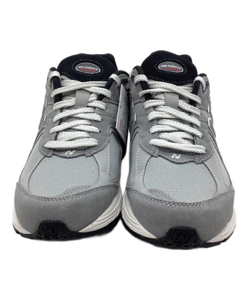 NEW BALANCE（ニューバランス）NEW BALANCE (ニューバランス) スニーカー ライトグレー サイズ:27 未使用品の古着・服飾アイテム