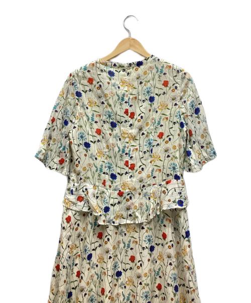 VOUS ETES（ヴゼット）VOUS ETES (ヴゼット) 半袖ワンピース アイボリー サイズ:36 未使用品の古着・服飾アイテム