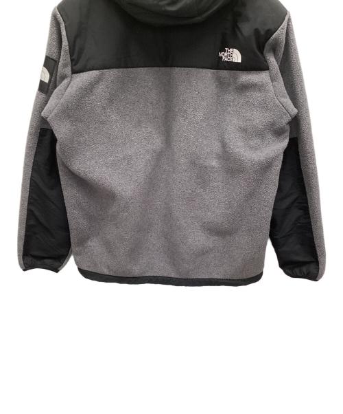THE NORTH FACE（ザ ノース フェイス）THE NORTH FACE (ザ ノース フェイス) デナリフーディ‐ グレー サイズ:Lの古着・服飾アイテム