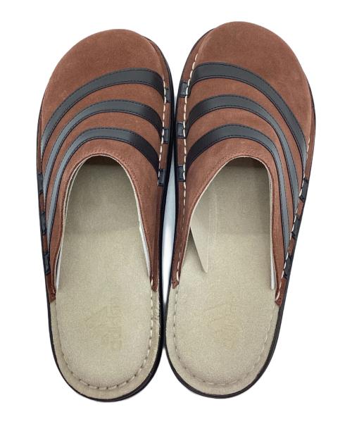 adidas（アディダス）adidas (アディダス) サンダル ブラウン サイズ:29.5の古着・服飾アイテム