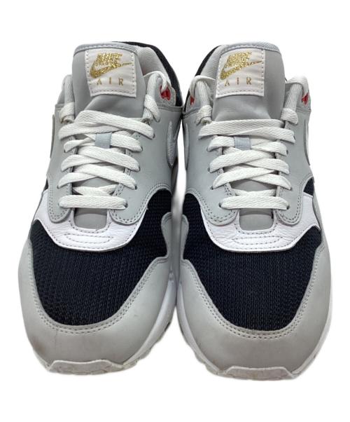 NIKE（ナイキ）NIKE (ナイキ) スニーカー ライトグレー サイズ:29の古着・服飾アイテム