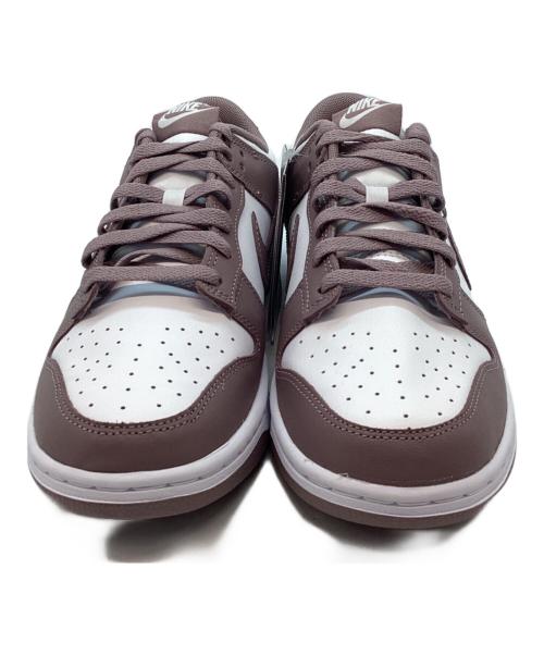 NIKE（ナイキ）NIKE (ナイキ) スニーカー ホワイト×パープル サイズ:27 未使用品の古着・服飾アイテム