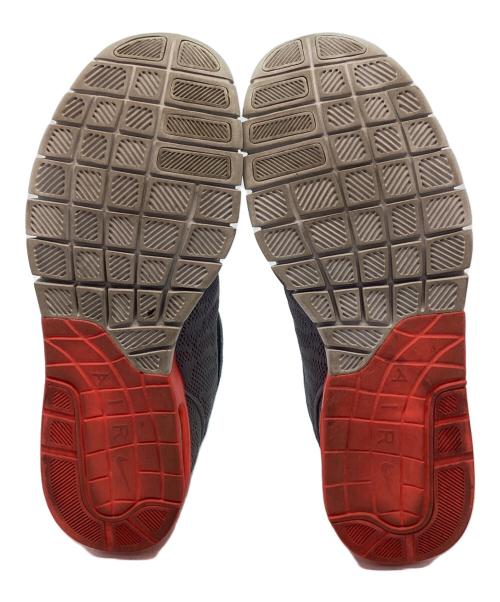 NIKE SB（ナイキエスビー）NIKE SB (ナイキエスビー) スニーカー グレー×レッド サイズ:29の古着・服飾アイテム