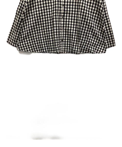URBAN RESEARCH DOORS（アーバンリサーチドアーズ）URBAN RESEARCH DOORS (アーバンリサーチドアーズ) ギンガムフレアブラウス ブラック×ホワイト サイズ:Sの古着・服飾アイテム