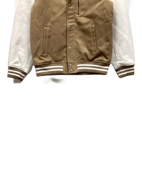 BEAMS HEART（ビームスハート）BEAMS HEART (ビームスハート) メルトン フード スタジャン ベージュ×ホワイト サイズ:L 未使用品の古着・服飾アイテム