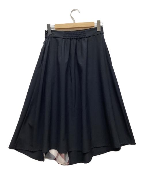 BLUE LABEL CRESTBRIDGE（ブルーレーベルクレストブリッジ）BLUE LABEL CRESTBRIDGE (ブルーレーベルクレストブリッジ) シャンブレートロピカルフレアスカート ネイビー サイズ:38 未使用品の古着・服飾アイテム