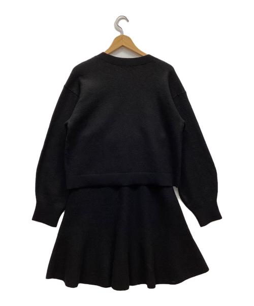 BLUE LABEL CRESTBRIDGE（ブルーレーベルクレストブリッジ）BLUE LABEL CRESTBRIDGE (ブルーレーベルクレストブリッジ) ウールセットアップ ブラック サイズ:38 未使用品の古着・服飾アイテム