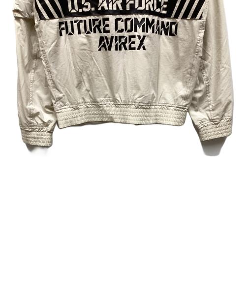 AVIREX（アヴィレックス）AVIREX (アヴィレックス) ナイロンジャケット ホワイト サイズ:Mの古着・服飾アイテム