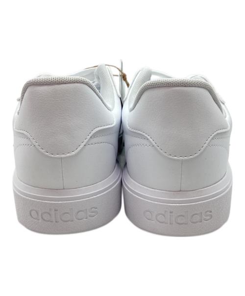 adidas（アディダス）adidas (アディダス) スニーカー ホワイト サイズ:27 未使用品の古着・服飾アイテム