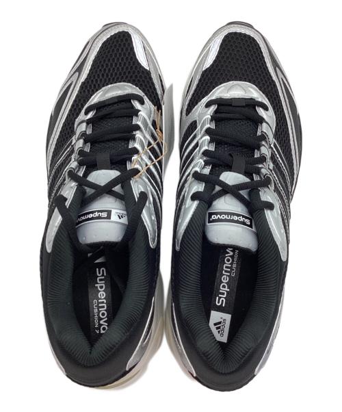 adidas（アディダス）adidas (アディダス) スニーカー ブラック×シルバー サイズ:30 未使用品の古着・服飾アイテム