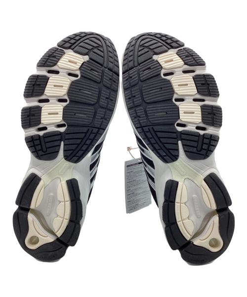 adidas（アディダス）adidas (アディダス) スニーカー ブラック×シルバー サイズ:30 未使用品の古着・服飾アイテム