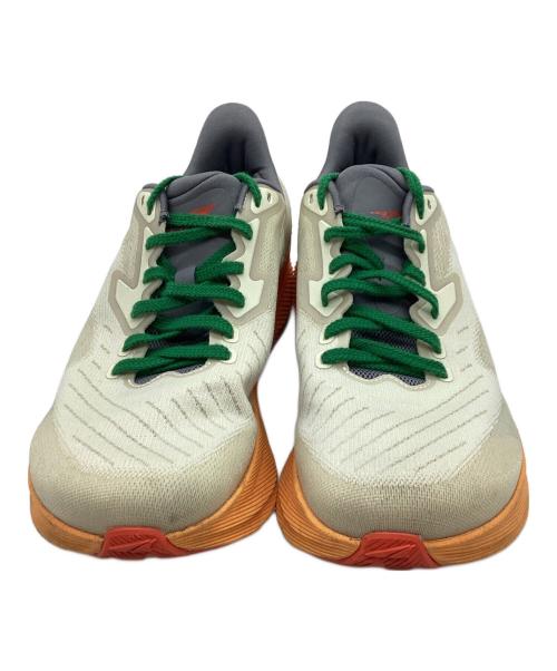 ALTRA（アルトラ）ALTRA (アルトラ) シューズ ベージュ サイズ:28の古着・服飾アイテム