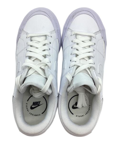 NIKE（ナイキ）NIKE (ナイキ) スニーカー ホワイト サイズ:22の古着・服飾アイテム