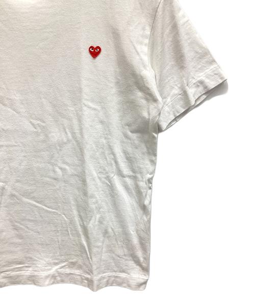 PLAY COMME des GARCONS（プレイコムデギャルソン）PLAY COMME des GARCONS (プレイコムデギャルソン) Tシャツ ホワイト サイズ:Sの古着・服飾アイテム